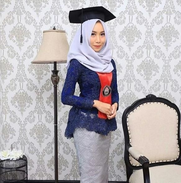 model kebaya wisuda pinterest  582 X 587 kebaya hijab wisuda terbaik kebaya muslim casual hijab outfit