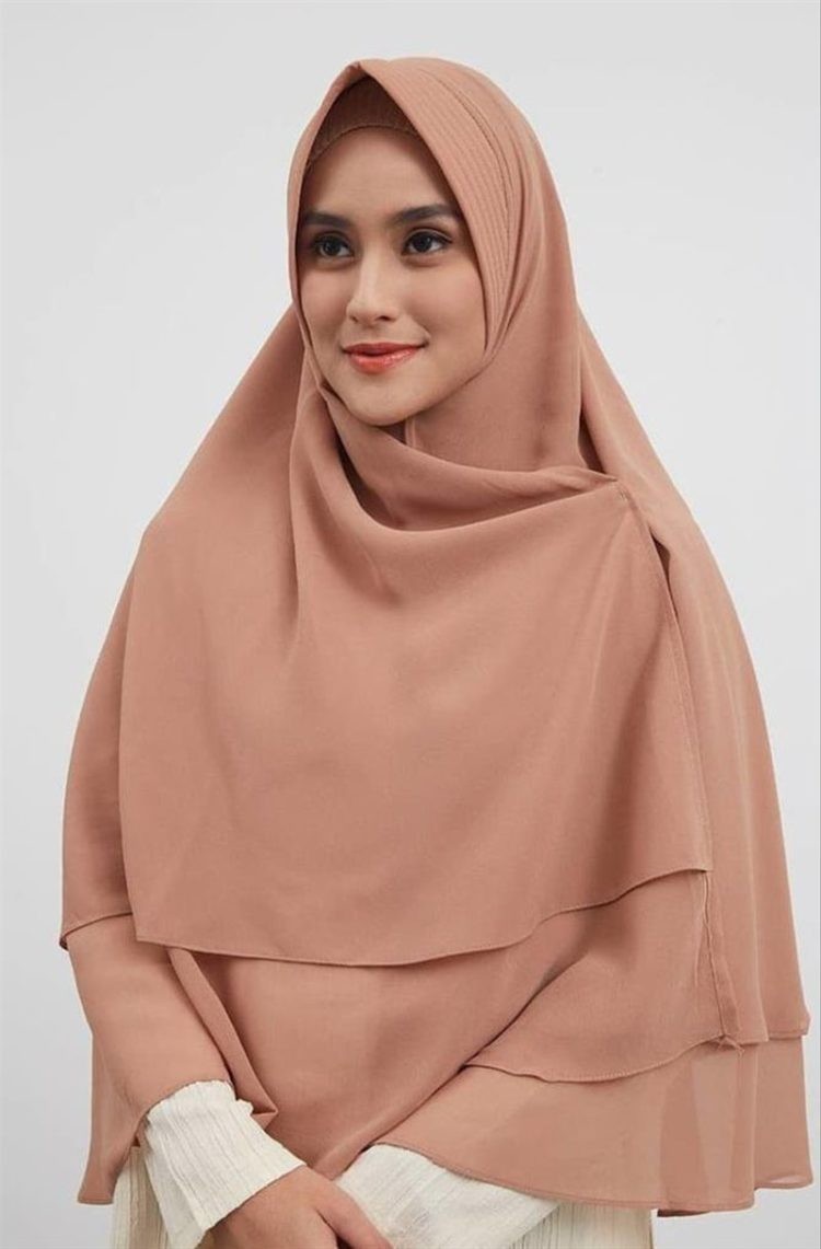 √ 30+ Model Hijab Instan Terbaru (Modern, Modis, Simple) Model Hijab Instan